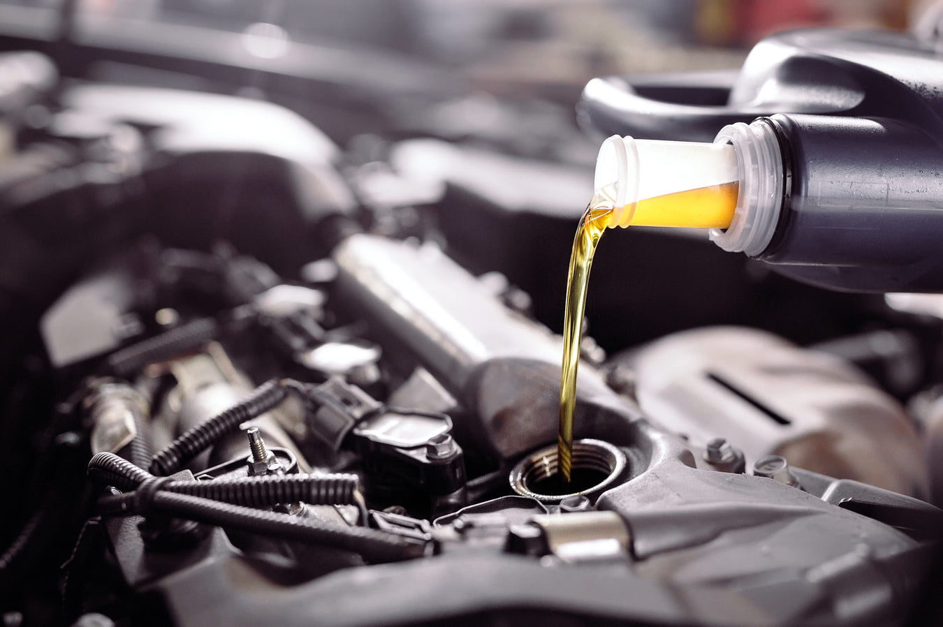 Lubricants, Automotive Art Guyana , car paint , hand tools , power tools , car care , car accessories , Glues and Adhesives , Lubricating Oil
