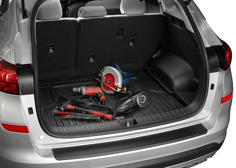 Swiss Drive Deep Dish Trunk Liner Black